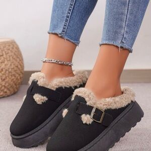 Women's Black Faux Fur Lined Slip-On Mules